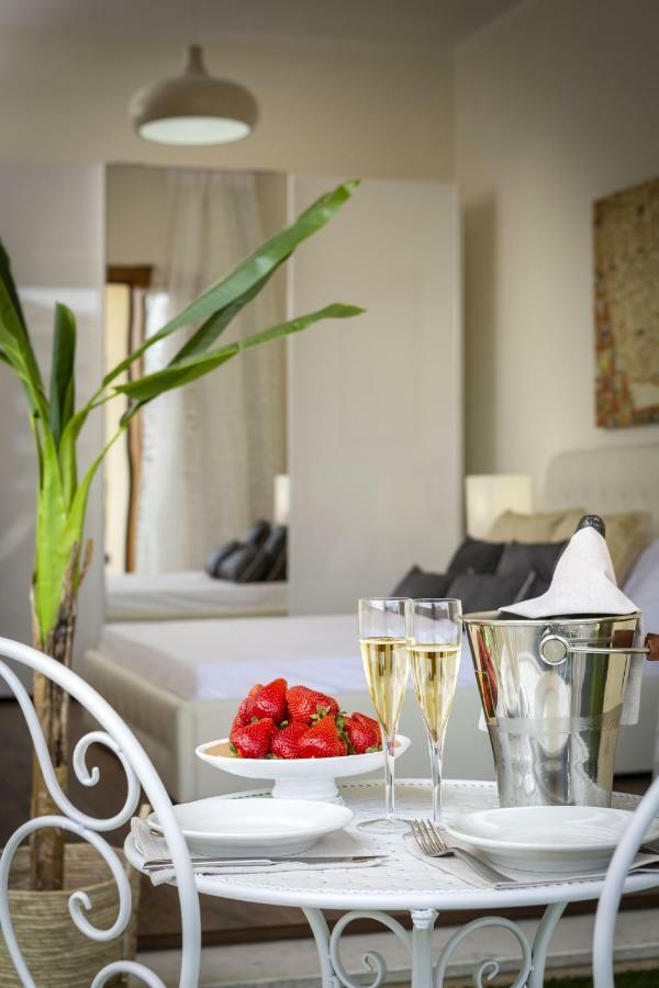 Luxury Rooms & Suites Olbia Ngoại thất bức ảnh